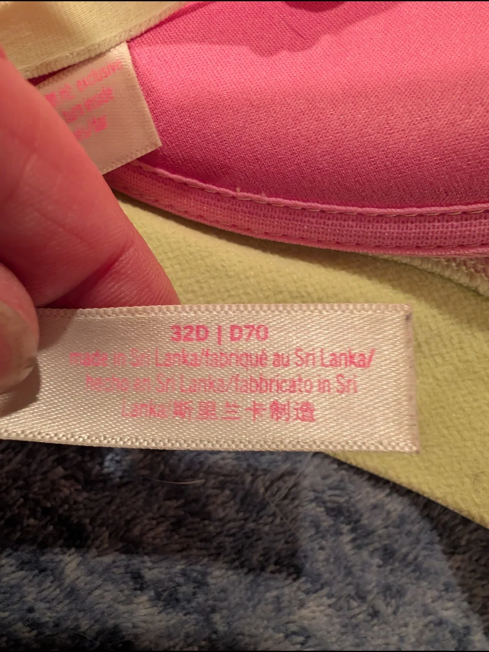 PINK Victoria's Secret 32D Light Green Padded Bra And NWT Socks